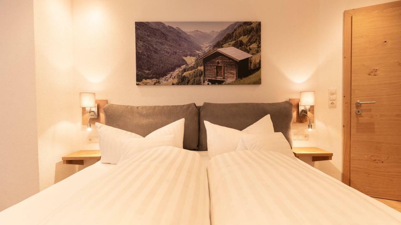 Alp Chalet In Kappl Bei Ischgl Exteriör bild